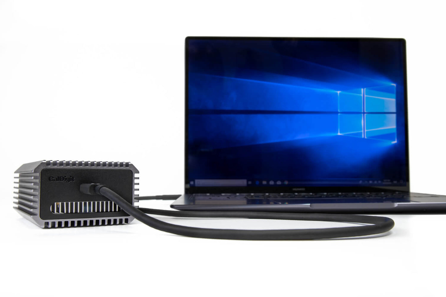 A Connect-10G connected via Thunderbolt to a Windows PC.